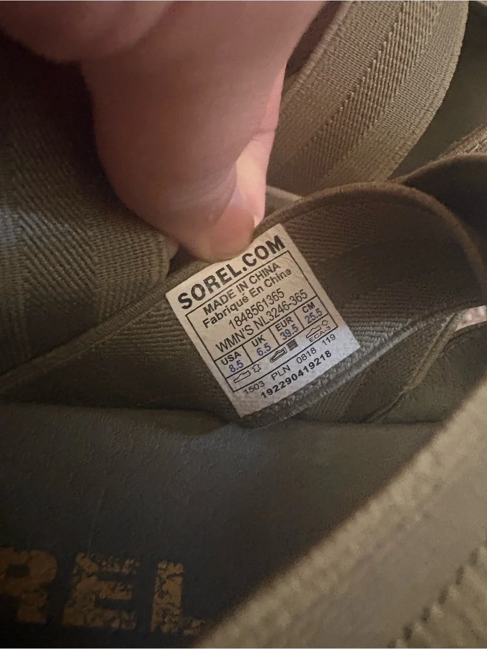 Sorel out and about olive green strappy sandal women’s size 8.5